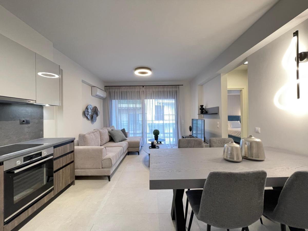 Gleaming Apartments Near Athens Metro Mall Zewnętrze zdjęcie