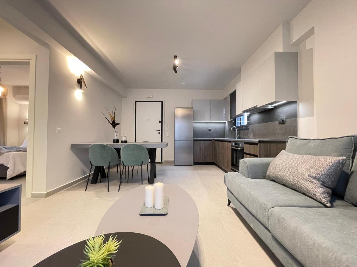 Gleaming Apartments Near Athens Metro Mall Zewnętrze zdjęcie