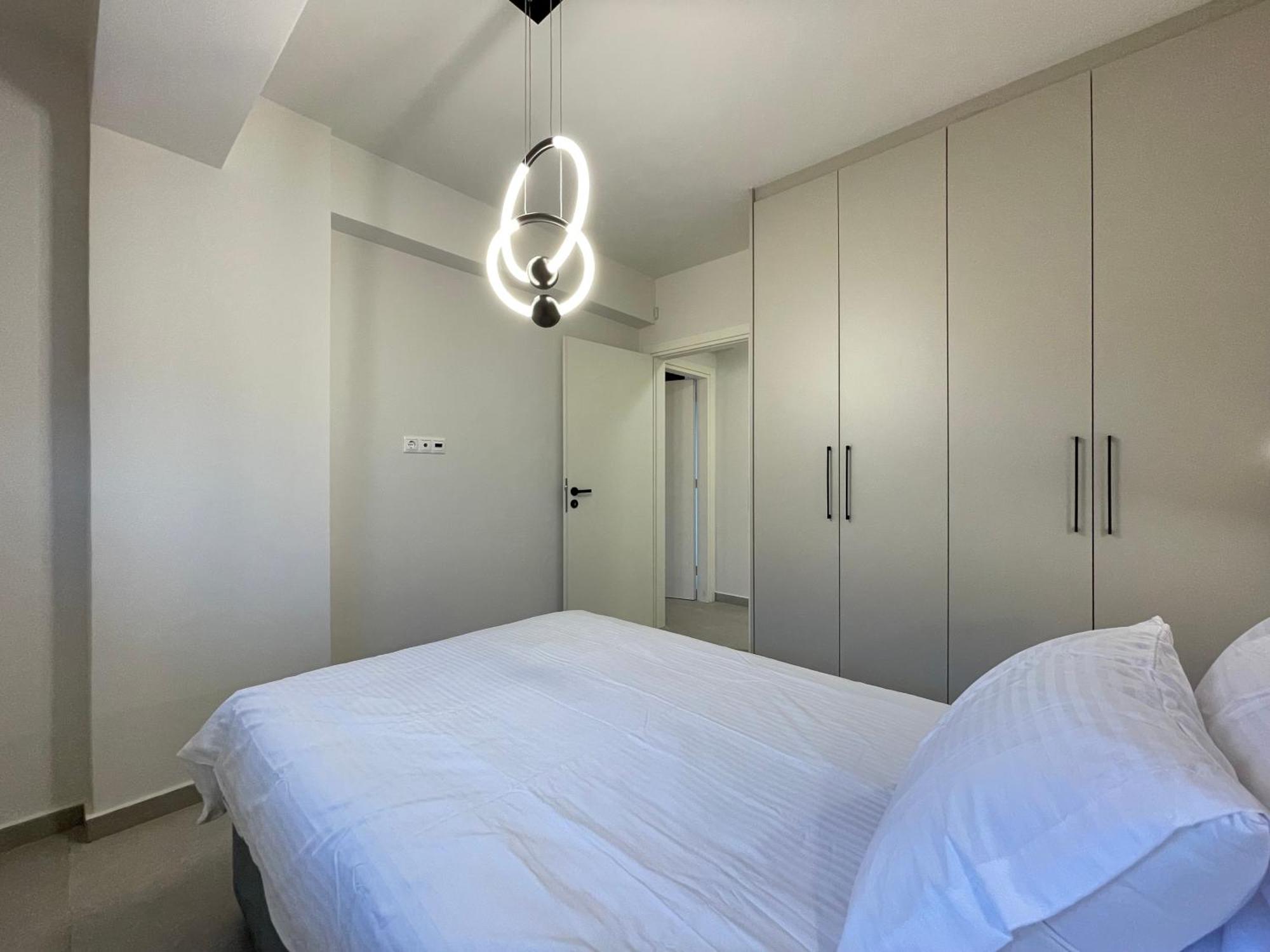 Gleaming Apartments Near Athens Metro Mall Zewnętrze zdjęcie