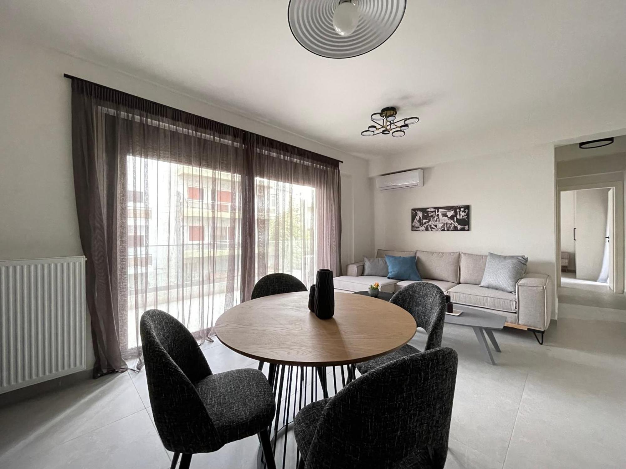 Gleaming Apartments Near Athens Metro Mall Zewnętrze zdjęcie